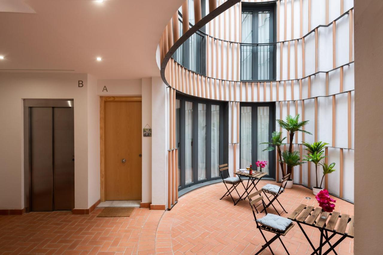 Avanti Buganvilla, La Sevilla Autentica Exterior foto